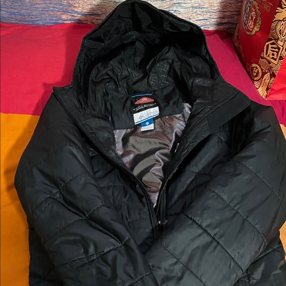 Columbia Omni-Shield Advance Repellency Jacket - Picture 15 of 17